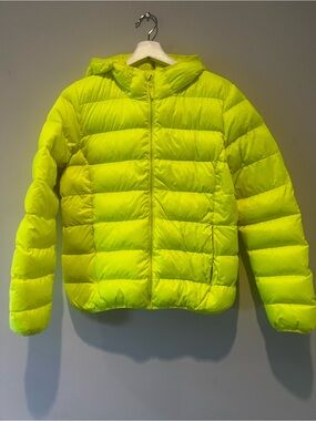 TNA Little Puff in Neon Yellow